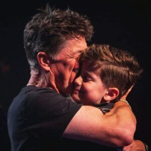 Simon Cowell cried continuously The boy sang such a song that Simon couldn’t speak. He went up to the stage to kiss the boy