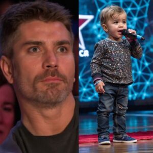 This is a rare miracle in history, The little boy is only 1 year old and sings so well on stage that the jury is moved to tears