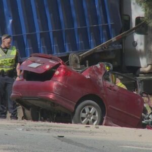 Woman died in head-on collision seconds after uploading Facebook status Woman died in head-on collision seconds after uploading Facebook status