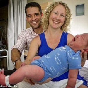 Australian mother’s remarkable journey: 12-hour labor Australian mother’s remarkable journey: 12-hour labor