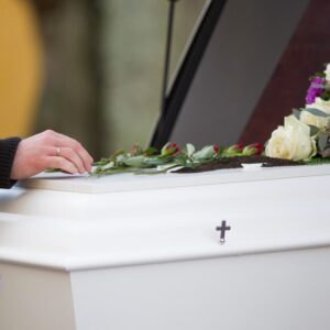 A Dog Barks at the Coffin During a Funeral, Leading a Suspicious Son to Uncover an Empty Coffin