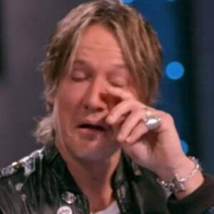 FANS RALLY AROUND KEITH URBAN AFTER HE ASKS THEM TO PRAY FOR HIM