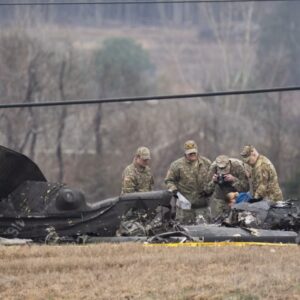 Military Training Flight Turns Tragic as Black Hawk Goes Down in Alabama
