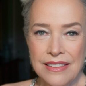 Recognize her?: 77-Year-Old Hollywood Legend Turns Heads at the Golden Globes — Fans Say She’s Never Looked More Beautiful! Источник: https://beaware.fun/recognize-her-77-year-old-hollywood-legend-turns-heads-at-the-golden-globes-fans-say-shes-never-looked-more-beautiful