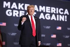 Trump Praised by Hillary Clinton and Chuck Schumer After Historic Israel–Hamas Peace Deal — A Rare Moment of Bipartisan Unity as Even His Fiercest Critics Acknowledge His Role in Ending One of the Bloodiest Conflicts of the Century.