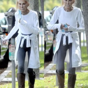 Reclusive ’80s TV Icon, 82, Spotted Running Errands in LA!: First Public Sighting in Over 3 Years! Источник: https://beaware.fun/reclusive-80s-tv-icon-82-spotted-running-errands-in-la-first-public-sighting-in-over-3-years