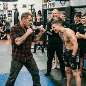 Marine Combat Instructor Storms The Gym To Destroy His Daughters Abuser Without Throwing A Single Punch